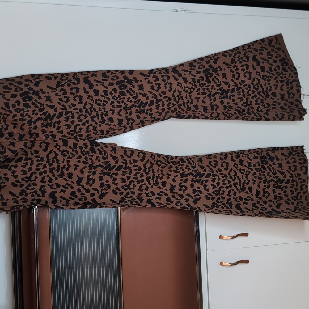 Leopard Pants - Picture 5 of 6